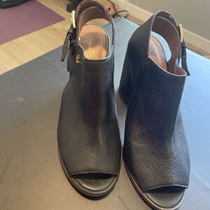 Tommy Hilfiger, Black Leather Block Heel, Open Toe Shoes, 8 1/2